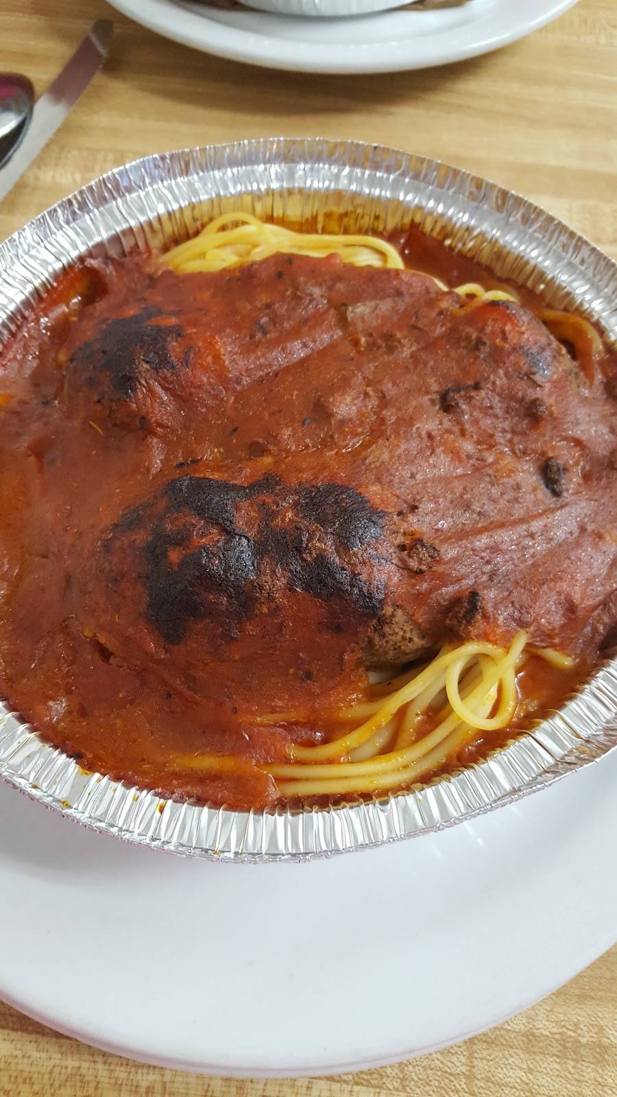 Aladdin Pizza | restaurant | 272 Montreal Rd, Vanier, ON K1L 6C3, Canada | 6137468888 OR +1 613-746-8888