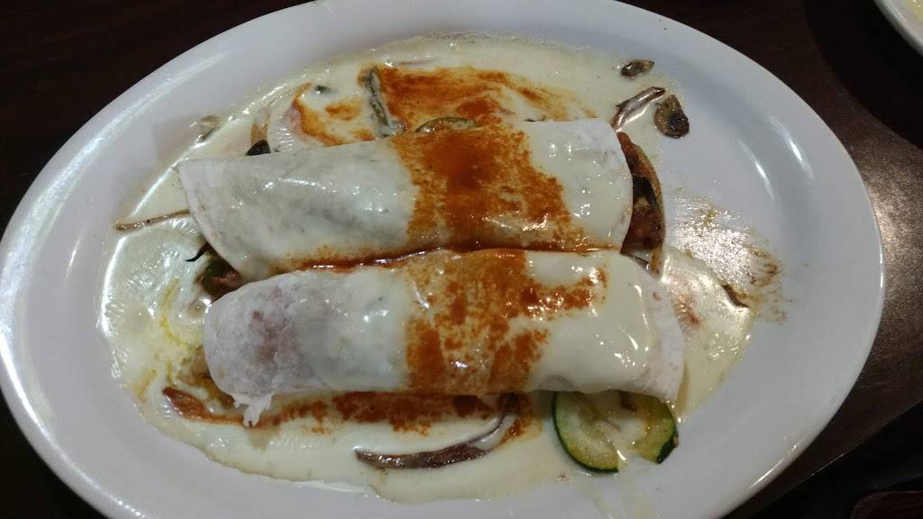 El Nopal Mexican Cuisine | restaurant | 3330 W Jonathan Moore Pike, Columbus, IN 47201, USA | 8123148991 OR +1 812-314-8991