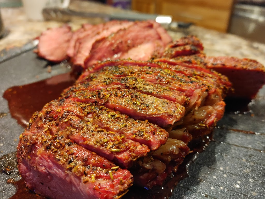 Smokey Bears Bbq | restaurant | 101 Center Rd, Easton, ME 04740, USA | 2075511035 OR +1 207-551-1035