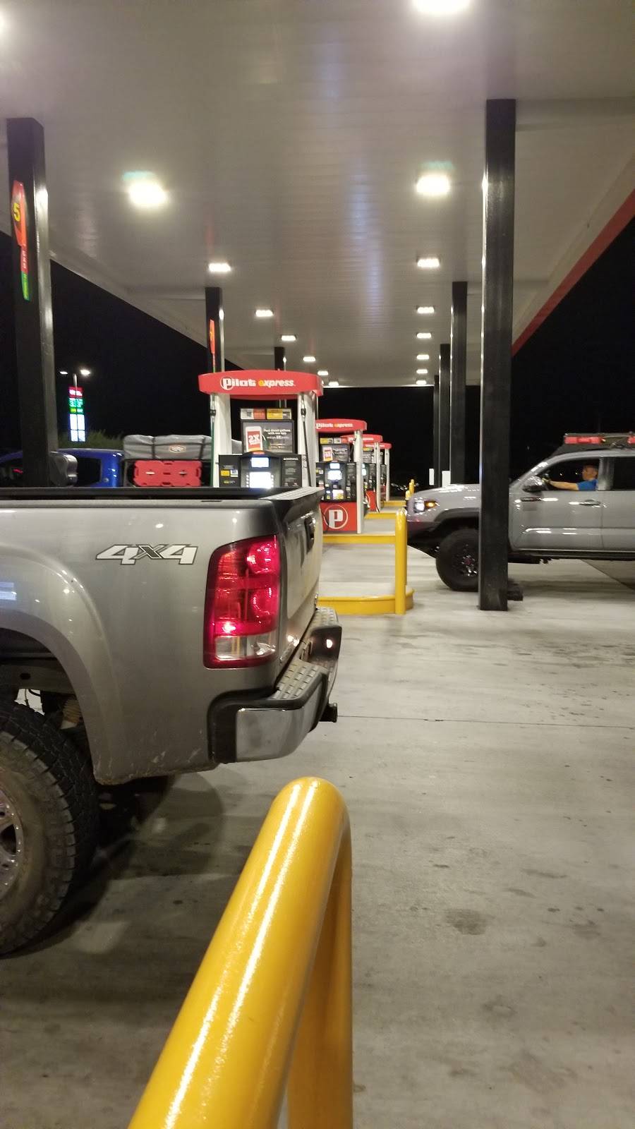 Subway | meal takeaway | 9255 S Rita Rd, Tucson, AZ 85747, USA | 5202038705 OR +1 520-203-8705