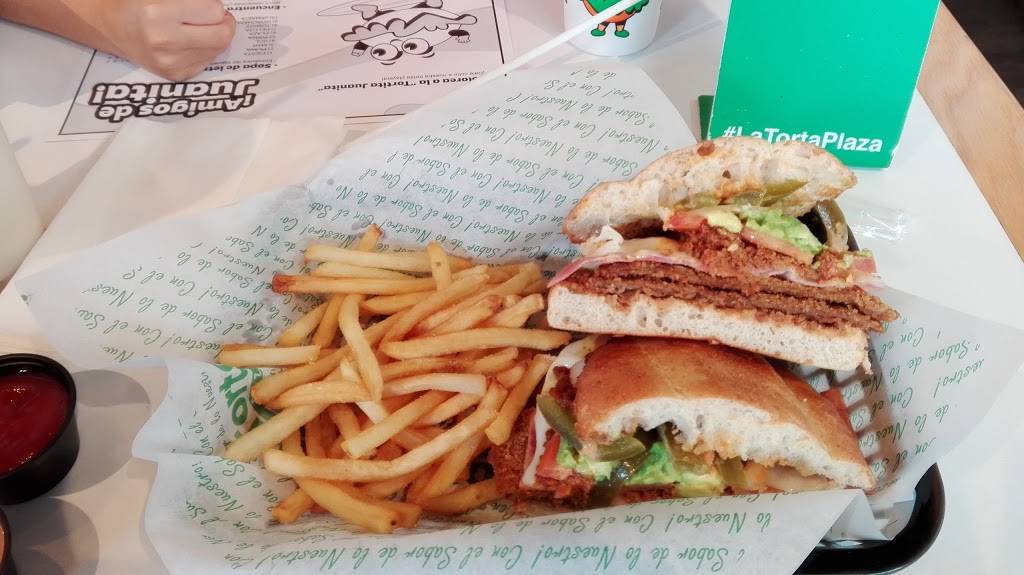 Torta Plaza | restaurant | Calle Reforma 300, Parcelas, 22710 Rosarito, B.C., Mexico | 016616139094 OR +52 661 613 9094