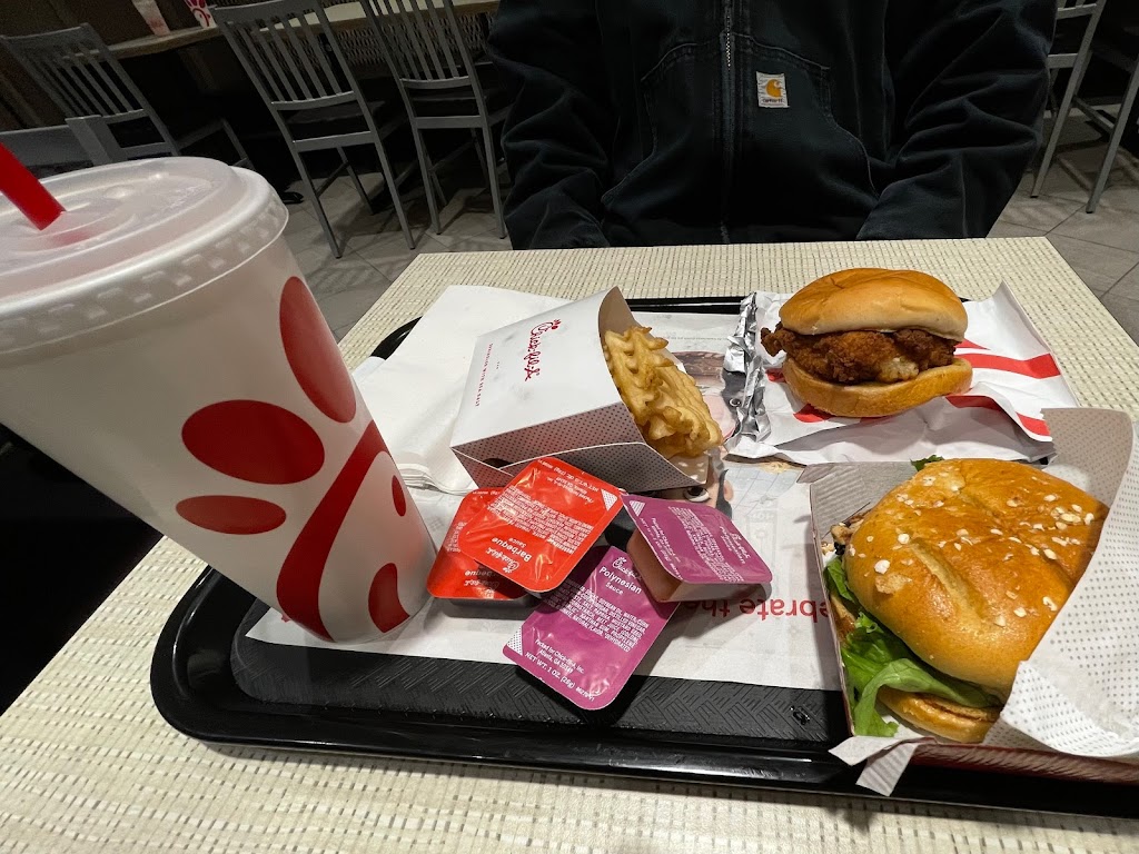 Chick-fil-A | restaurant | 3464 McKinley Pkwy, Buffalo, NY 14219, USA | 7168038801 OR +1 716-803-8801