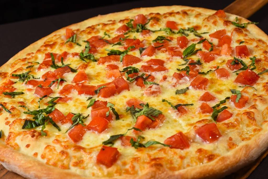 Zuccarelli’s Italian Restaurant and Bar | restaurant | 4595 Okeechobee Blvd #126, West Palm Beach, FL 33417, USA | 5616867739 OR +1 561-686-7739