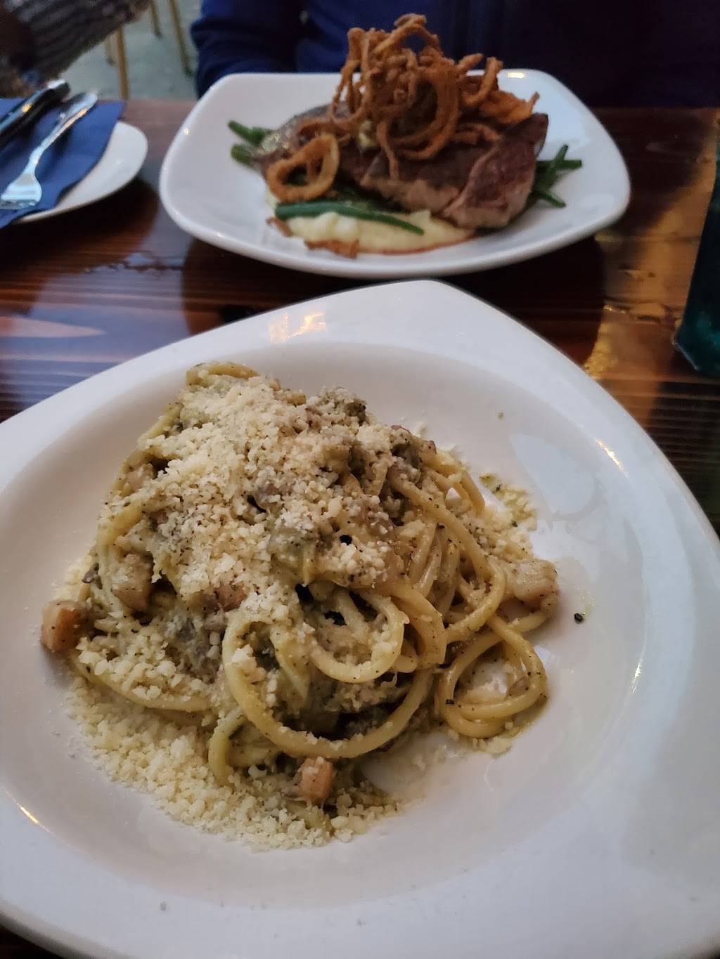 Sally Os | restaurant | 3531 Gough St, Baltimore, MD 21224, USA | 4106245631 OR +1 410-624-5631