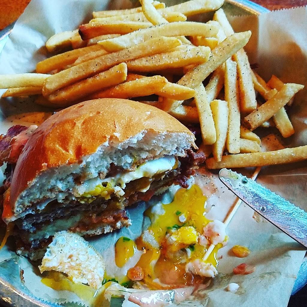 Lazy Dog Restaurant & Bar | restaurant | 24201 Valencia Blvd, Santa Clarita, CA 91355, USA | 6612539996 OR +1 661-253-9996