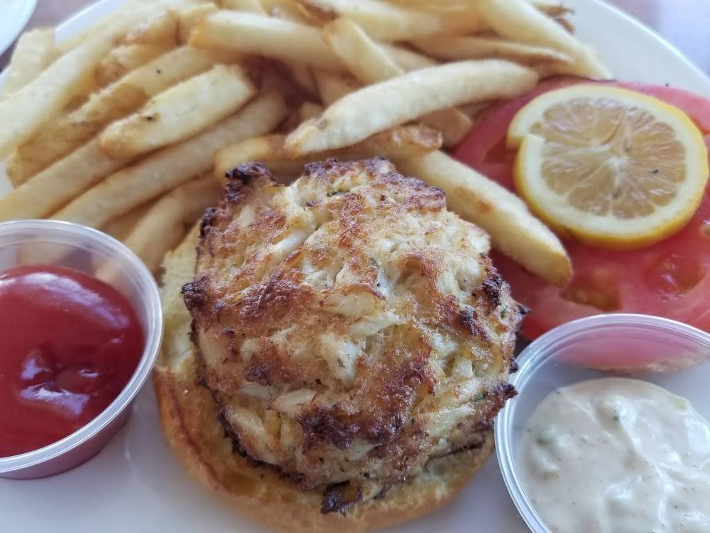 Hemingways Restaurant | restaurant | 357 Pier 1 Rd, Stevensville, MD 21666, USA | 4106040999 OR +1 410-604-0999