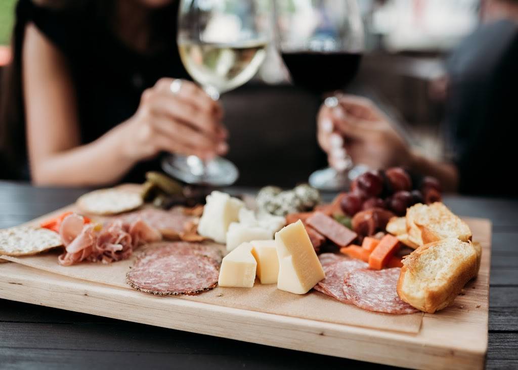 Saucy Savories | restaurant | 3850 W Northwest Hwy Suite 1190-1, Dallas, TX 75220, USA | 2142253558 OR +1 214-225-3558