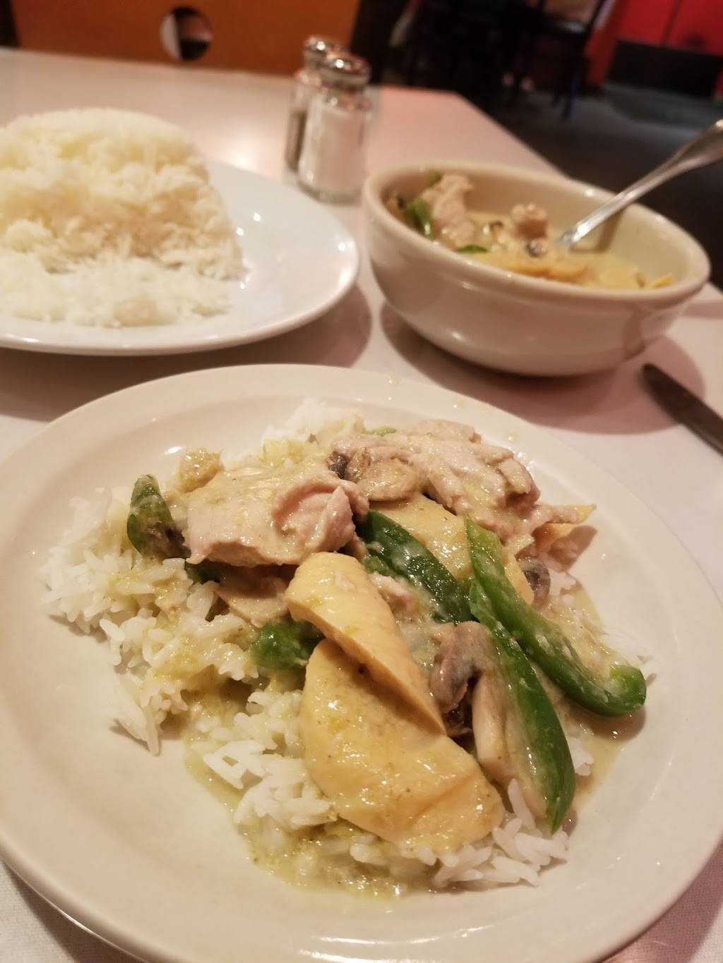 Siam Cuisine | restaurant | 265 White Bridge Pike E, Nashville, TN 37209, USA | 6153540082 OR +1 615-354-0082