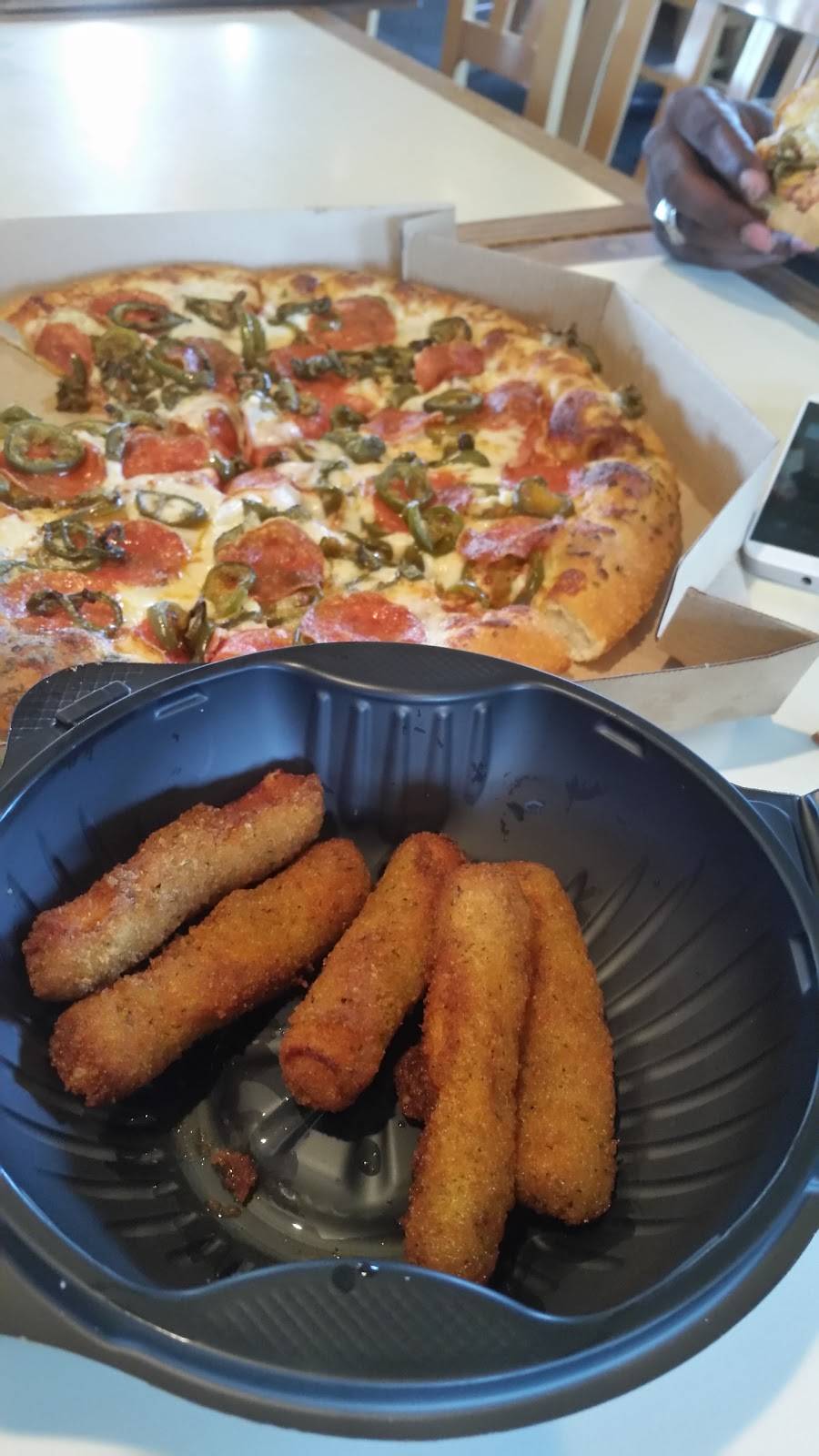 Pizza Hut | meal takeaway | 3709 Clarksville Hwy, Nashville, TN 37218, USA | 6152425100 OR +1 615-242-5100