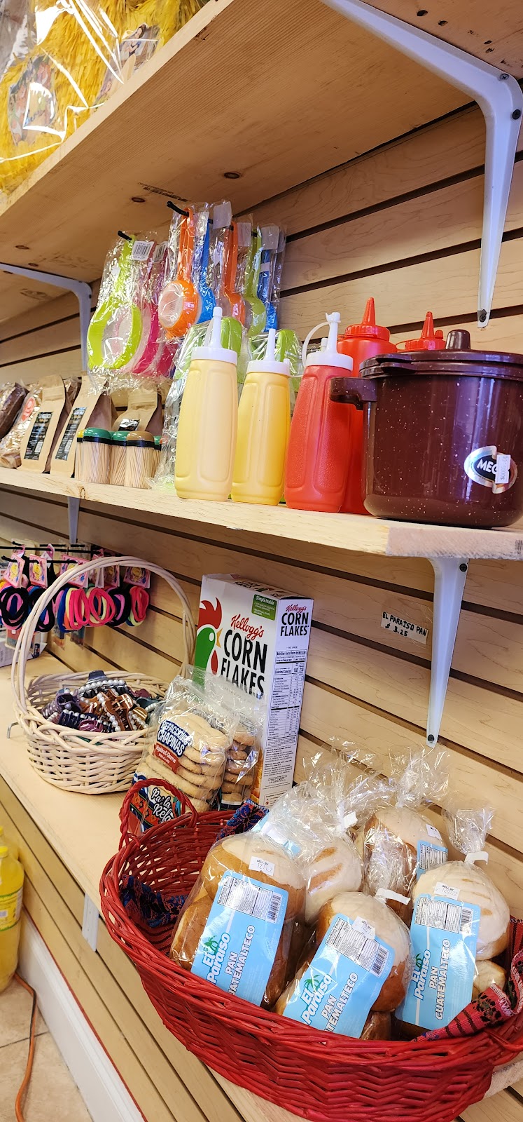 Tienda Guatemalteca | restaurant | 4037 SW 96th Ave, Olympia Heights, FL 33165, USA | 7862547153 OR +1 786-254-7153