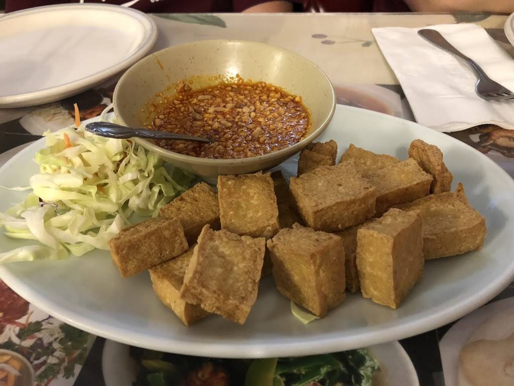 SALATIP | restaurant | 2011 W Ave K, Lancaster, CA 93536, USA | 6619480522 OR +1 661-948-0522