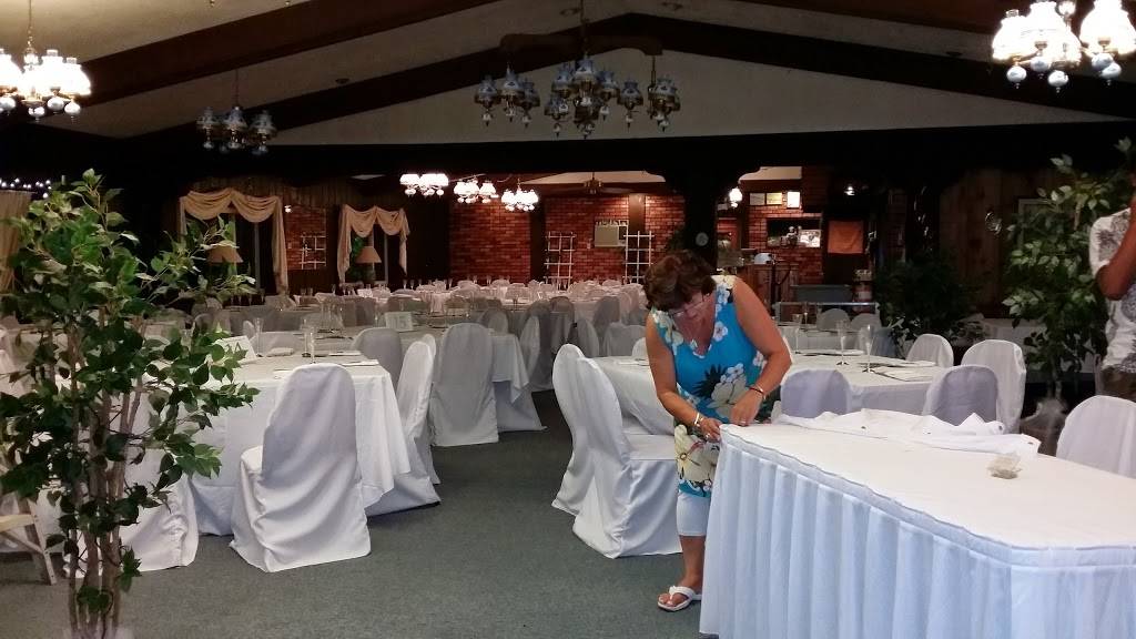 Capri Restaurant | restaurant | 6805, 447 Lakeshore Dr, Lakeville, PA 18438, USA | 5702262759 OR +1 570-226-2759