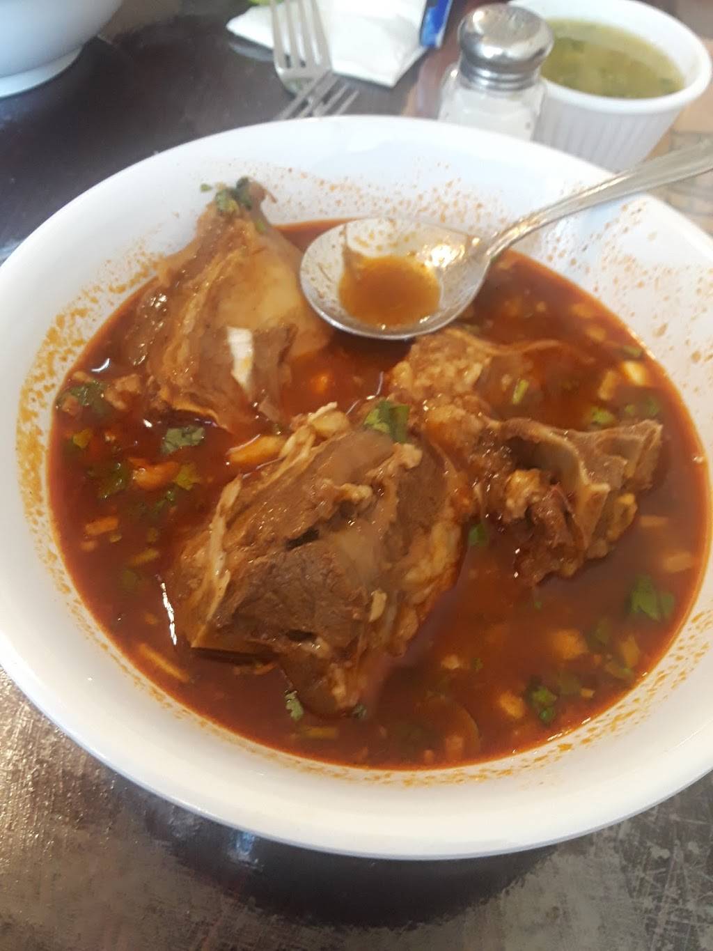 El Patio Mexican Birrierria | restaurant | 693 N 13th St, San Jose, CA 95112, USA | 4089159276 OR +1 408-915-9276