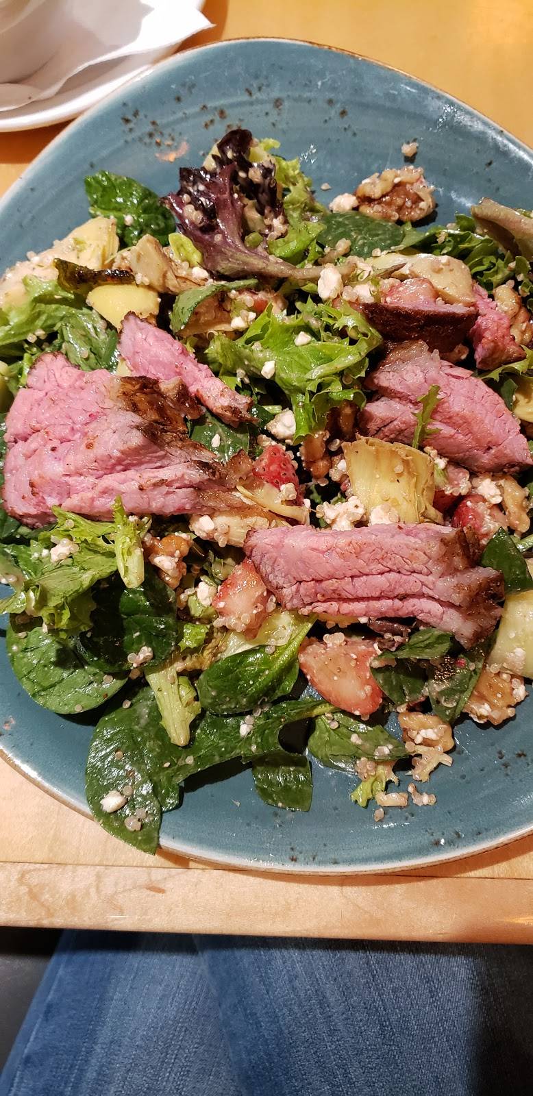 Jacks Urban Eats | restaurant | 1230 20th St, Sacramento, CA 95811, USA | 9164440307 OR +1 916-444-0307