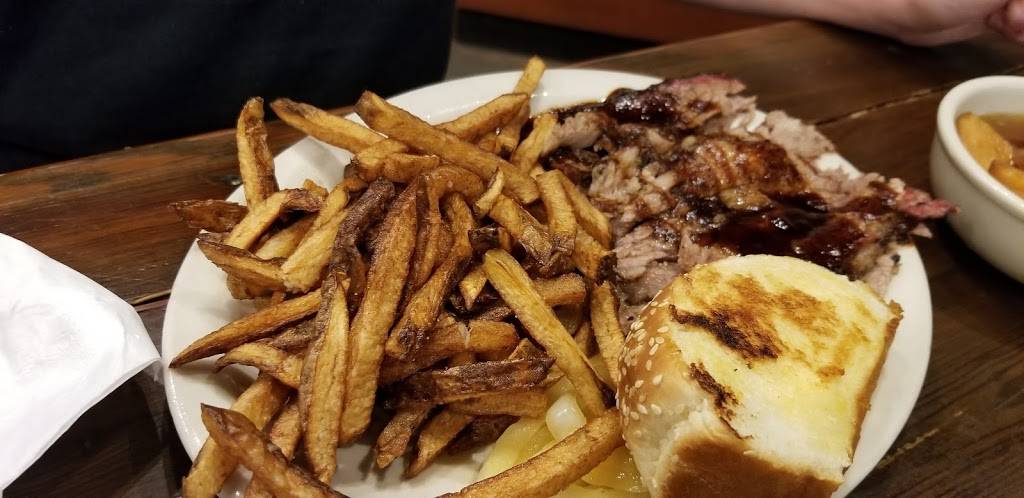 Countrys Barbecue | restaurant | 124 Vernon St, LaGrange, GA 30240, USA | 7068459687 OR +1 706-845-9687