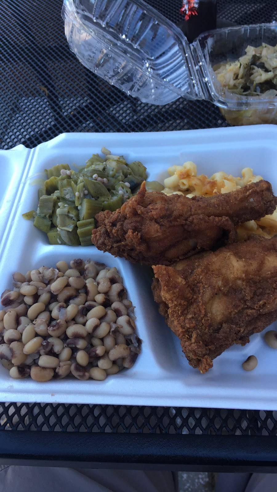 Momma Lous Gullah Cuisine | restaurant | 102 Sea Island Pkwy, Beaufort, SC 29907, USA | 8437709988 OR +1 843-770-9988
