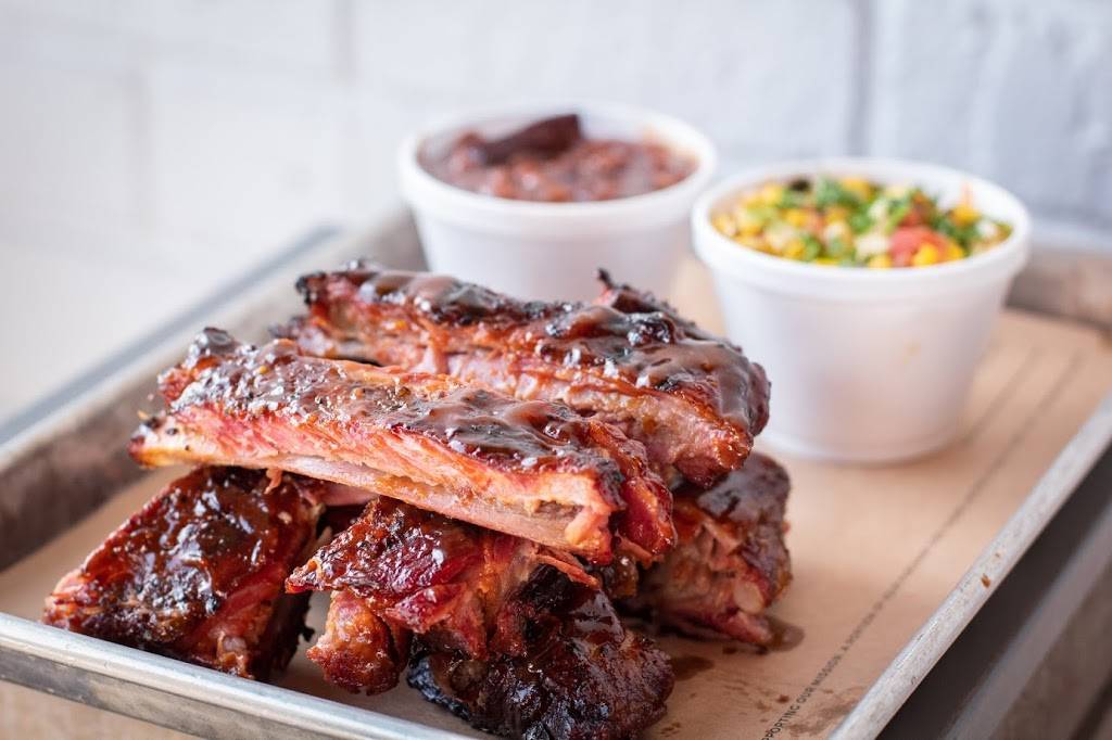 4 Rivers Smokehouse - Coral Springs BBQ | restaurant | 2660 N University Dr, Coral Springs, FL 33065, USA | 8444748377 OR +1 844-474-8377