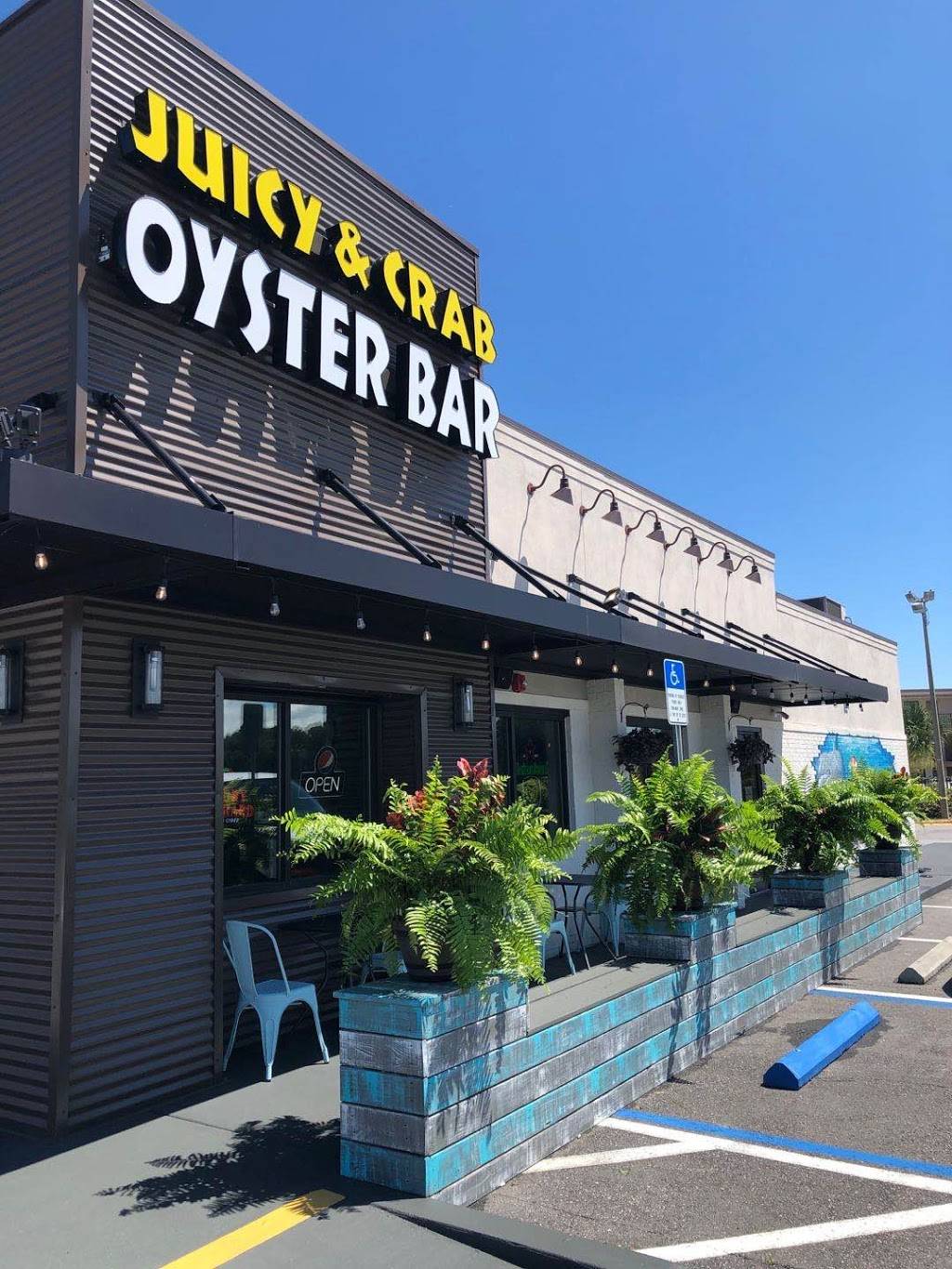 Juicy & Crab | restaurant | 7777 W Irlo Bronson Memorial Hwy, Kissimmee, FL 34747, USA | 4075078016 OR +1 407-507-8016