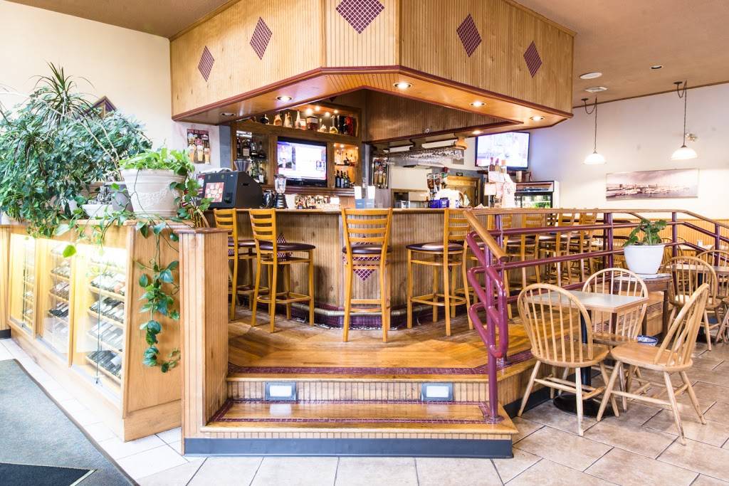 Terra Nostra Restaurant | restaurant | 262 Rodman St, Fall River, MA 02721, USA | 5086779878 OR +1 508-677-9878