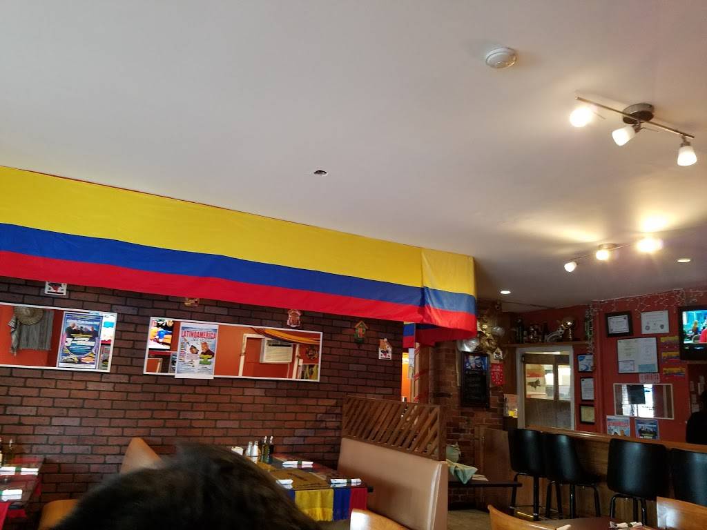 Parrilla y Sabores | restaurant | 342 Franklin Ave, Hartford, CT 06114, USA | 8602967276 OR +1 860-296-7276