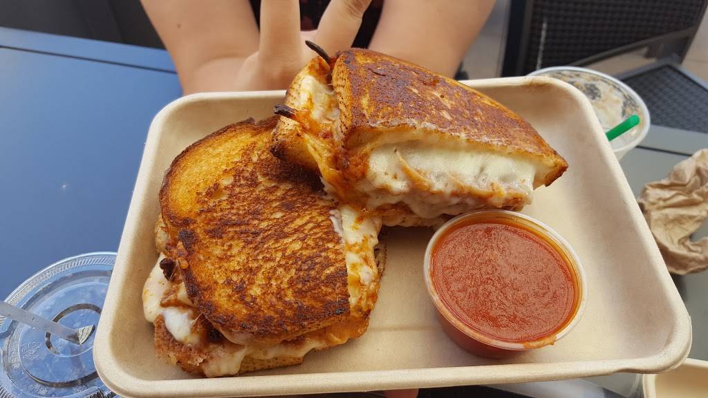 Burnt Crumbs Irvine | restaurant | 8549 Irvine Center Dr, Irvine, CA 92618, USA | 9495025998 OR +1 949-502-5998