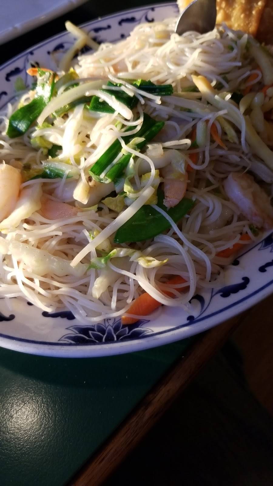 Ming Shee Restaurant | restaurant | 3510 N University St A, Peoria, IL 61604, USA | 3096880418 OR +1 309-688-0418