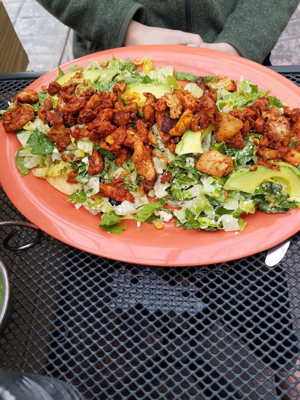 BelAir Cantina Oak Creek | restaurant | 410 W Town Square Way, Oak Creek, WI 53154, USA | 4142157995 OR +1 414-215-7995