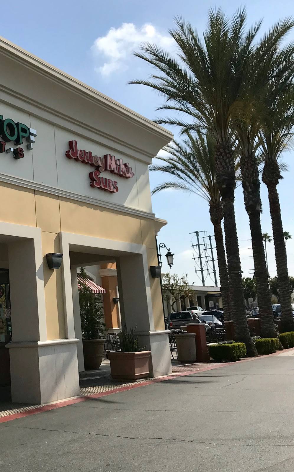 Jersey Mikes Subs | meal takeaway | 1545 E Katella Ave, Orange, CA 92867, USA | 7142899300 OR +1 714-289-9300