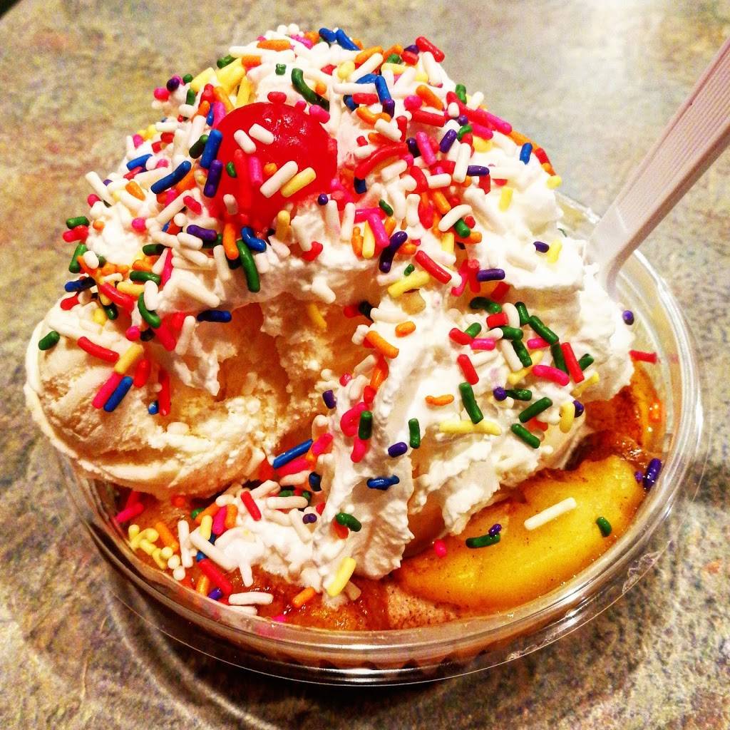 Summer House | restaurant | 552 College Hwy, Southwick, MA 01077, USA | 4135693581 OR +1 413-569-3581