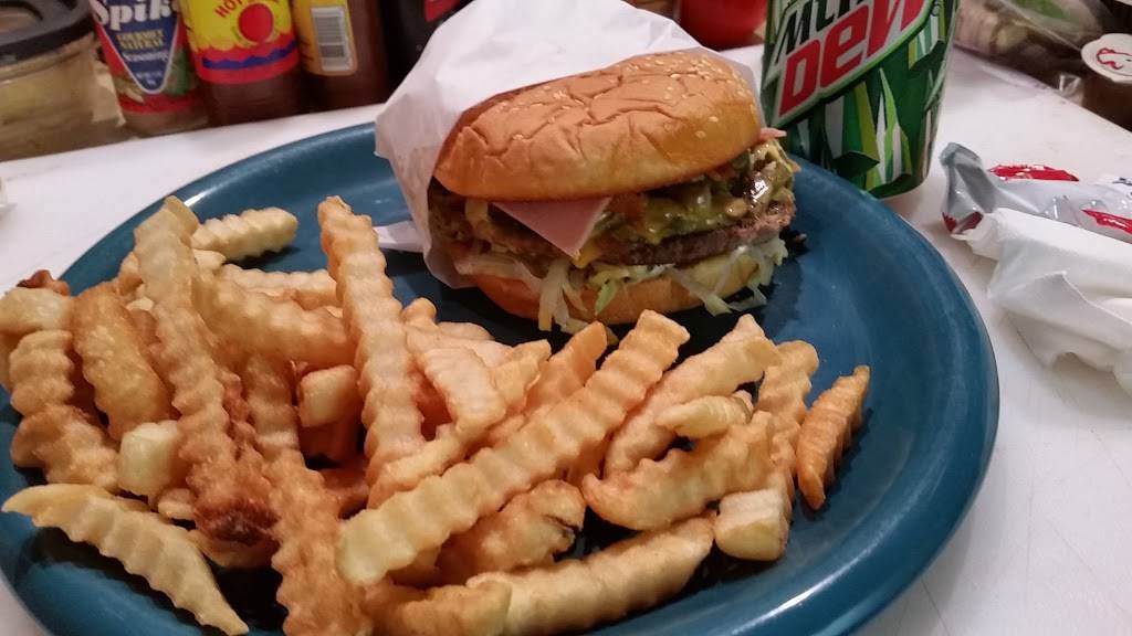 Hamburger Haven | restaurant | 718 Muldoon Rd, Anchorage, AK 99504, USA | 9073376141 OR +1 907-337-6141