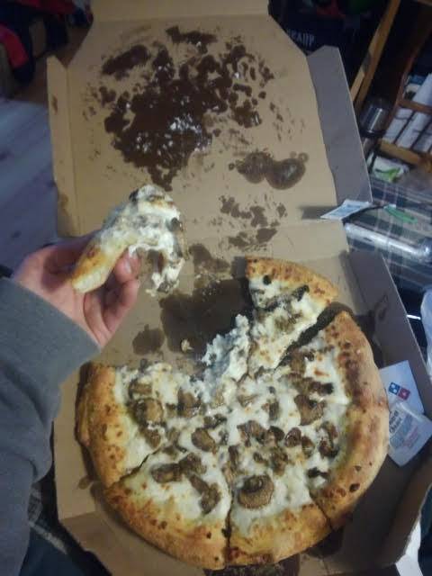 Dominos Pizza | meal delivery | 12 Mechanic St, Bellingham, MA 02019, USA | 5089665000 OR +1 508-966-5000