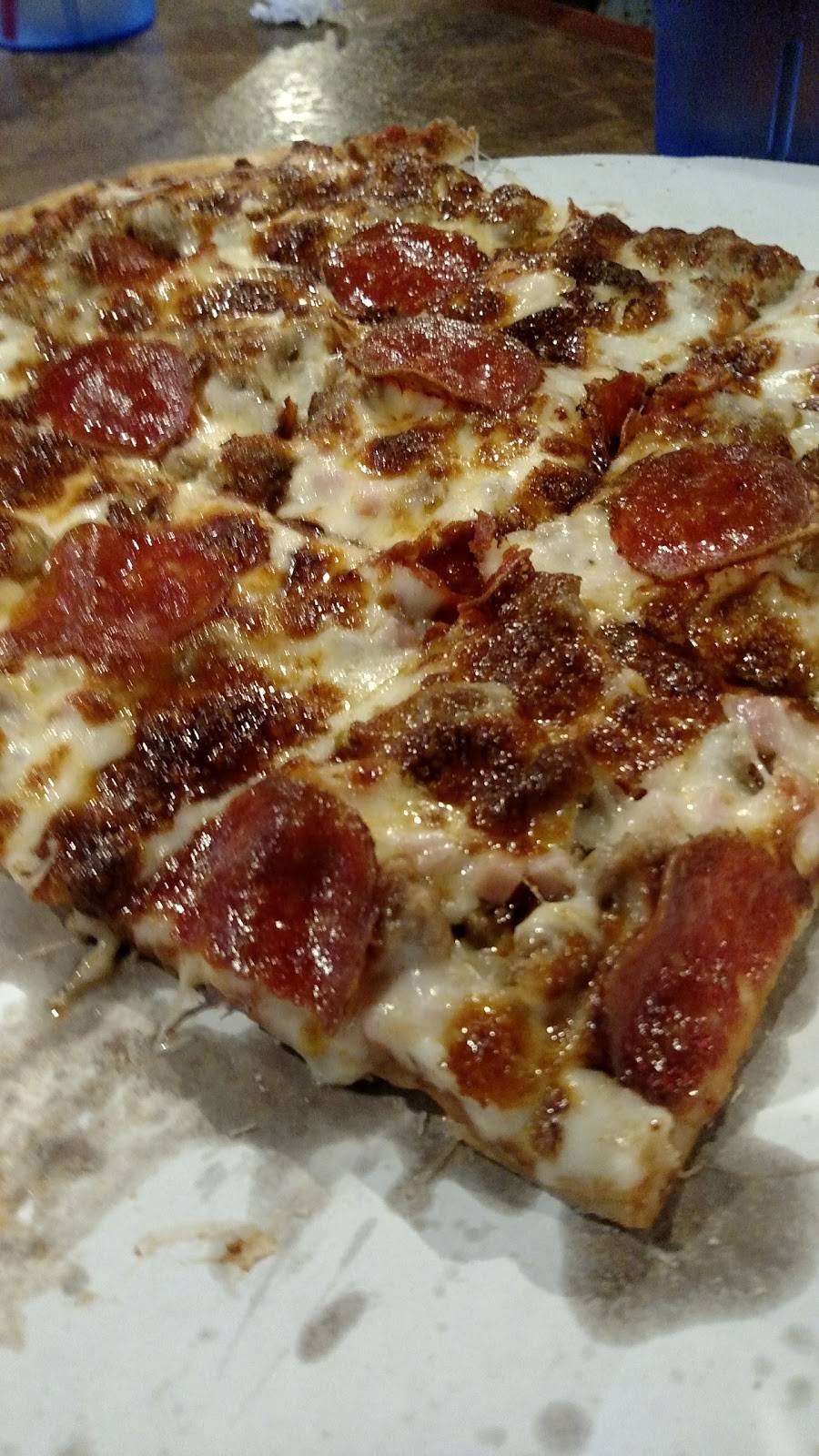 The Warehouse | restaurant | 307 N Main St, Hanna City, IL 61536, USA | 3095654232 OR +1 309-565-4232