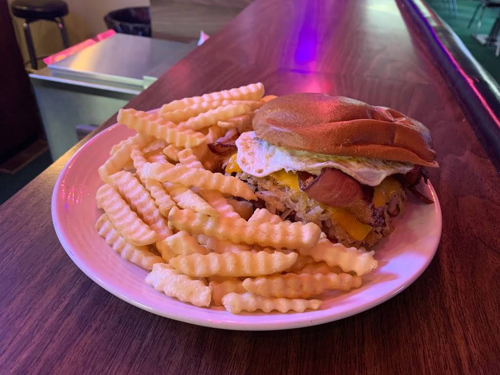 DaVanna’s at Oakridge | restaurant | 2119 Oakridge Rd, Goldfield, IA 50542, USA | 5158253611 OR +1 515-825-3611