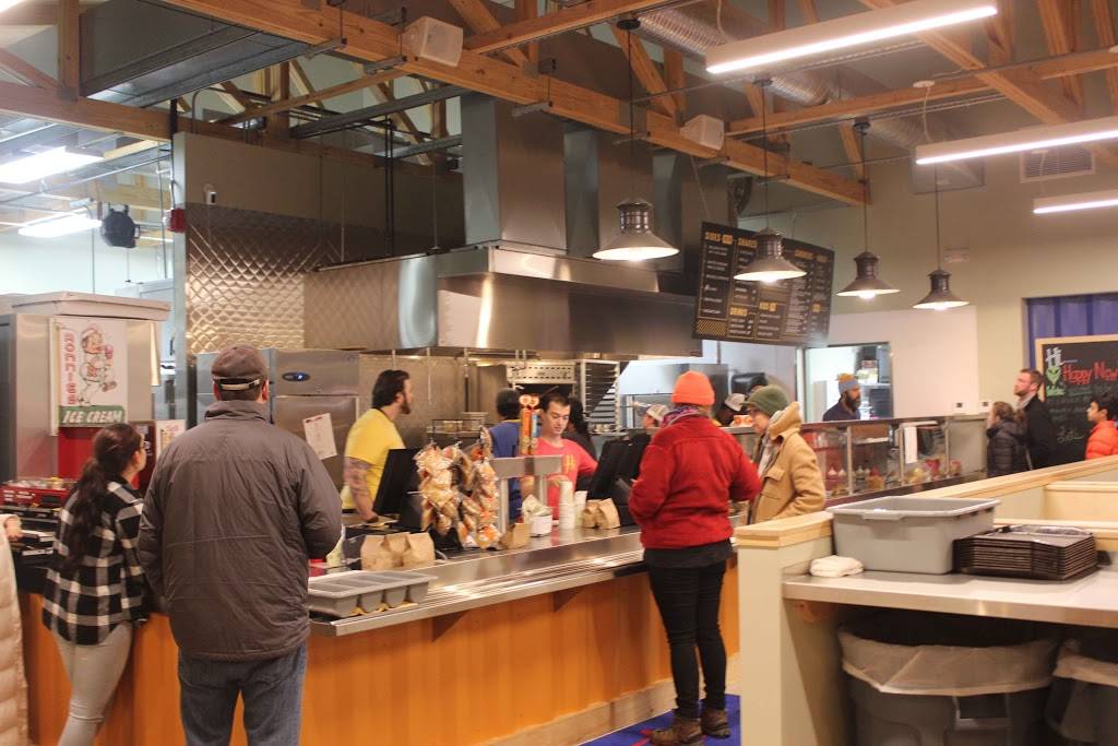 Hi-Pointe Drive-In | restaurant | 1033 McCausland Ave, St. Louis, MO 63117, USA | 3143492720 OR +1 314-349-2720