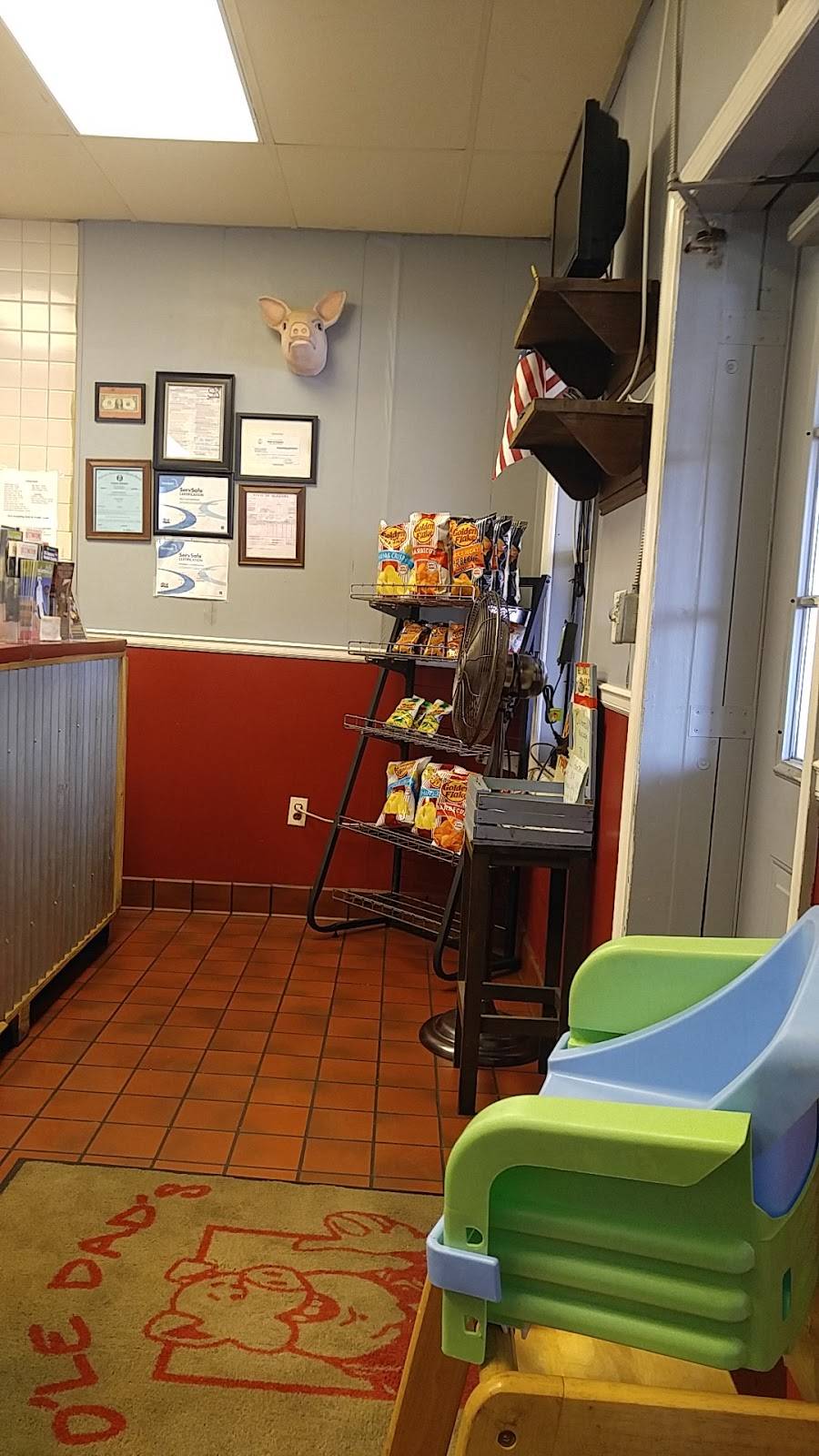 Ole Dads BBQ | restaurant | 14163 US-231, Hazel Green, AL 35750, USA | 2568288777 OR +1 256-828-8777