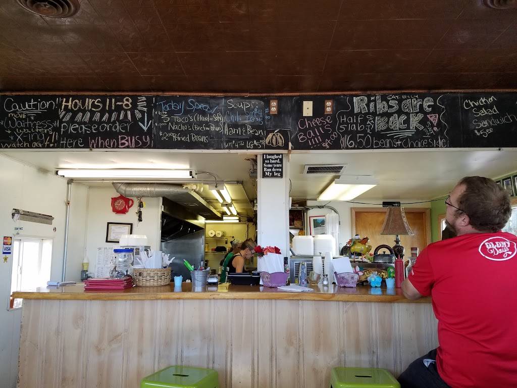 Big Daves & Hollys | restaurant | 1204 N Cody Rd, Le Claire, IA 52753, USA | 5632894070 OR +1 563-289-4070