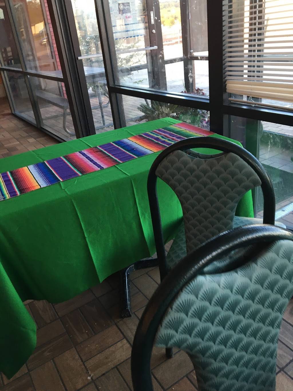 Los Primos Taqueria Taco Truck | restaurant | Pinson Valley Pkwy, Birmingham, AL 35217, USA | 2055147499 OR +1 205-514-7499