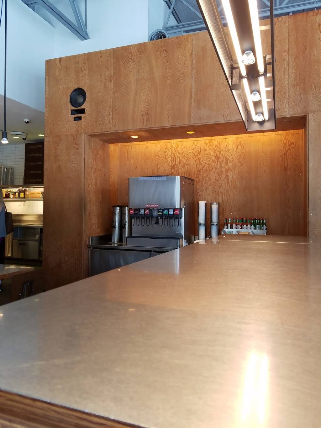 Chipotle Mexican Grill | restaurant | 239 S Kings Dr Suite B, Charlotte, NC 28204, USA | 7046125985 OR +1 704-612-5985