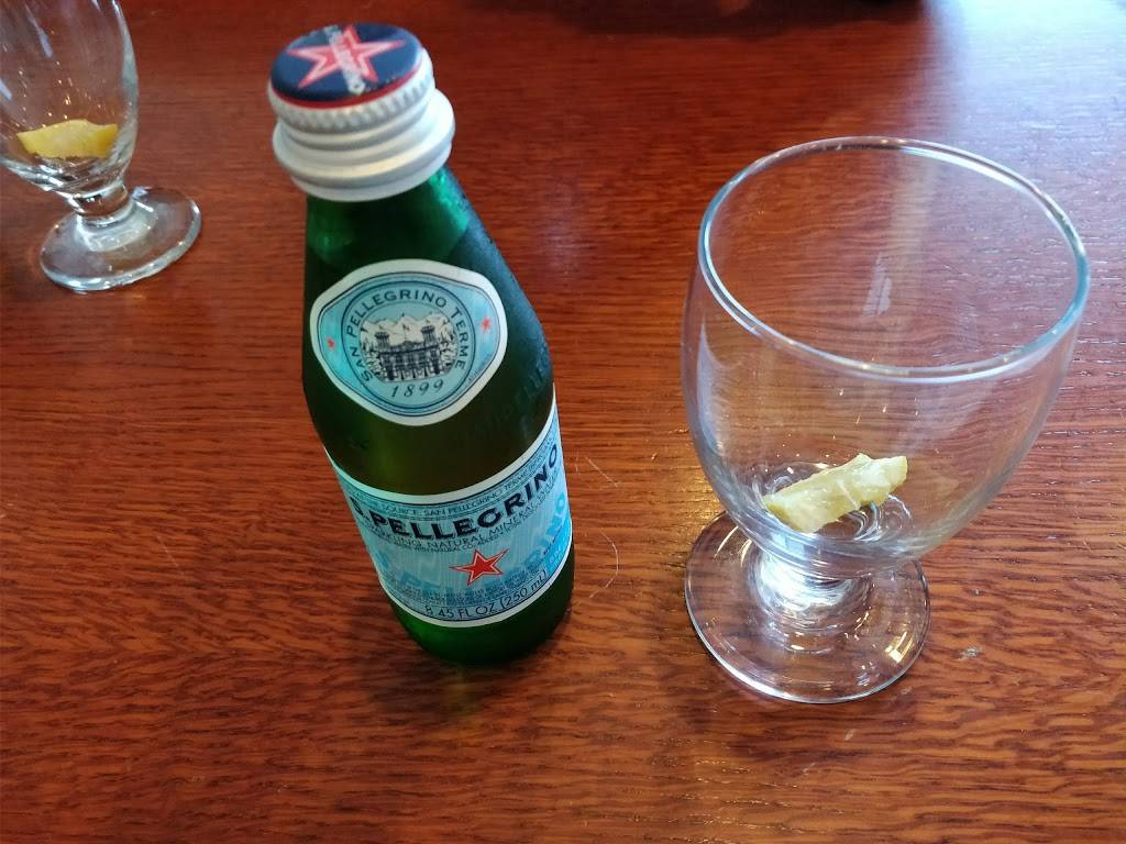 Kraja Cafe | restaurant | 837 Father Capodanno Blvd, Staten Island, NY 10305, USA | 7183511551 OR +1 718-351-1551