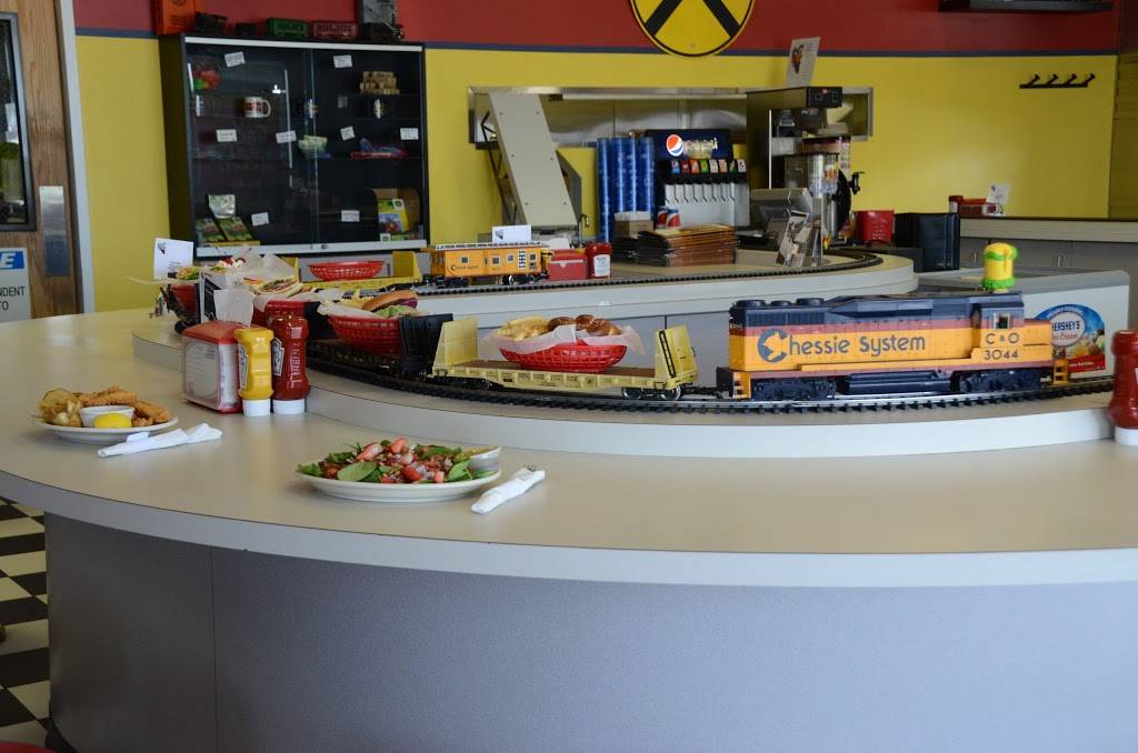 Tylers Tender Railroad Restaurant | restaurant | 350 East U.S. 30, Schererville, IN 46375, USA | 2193225590 OR +1 219-322-5590