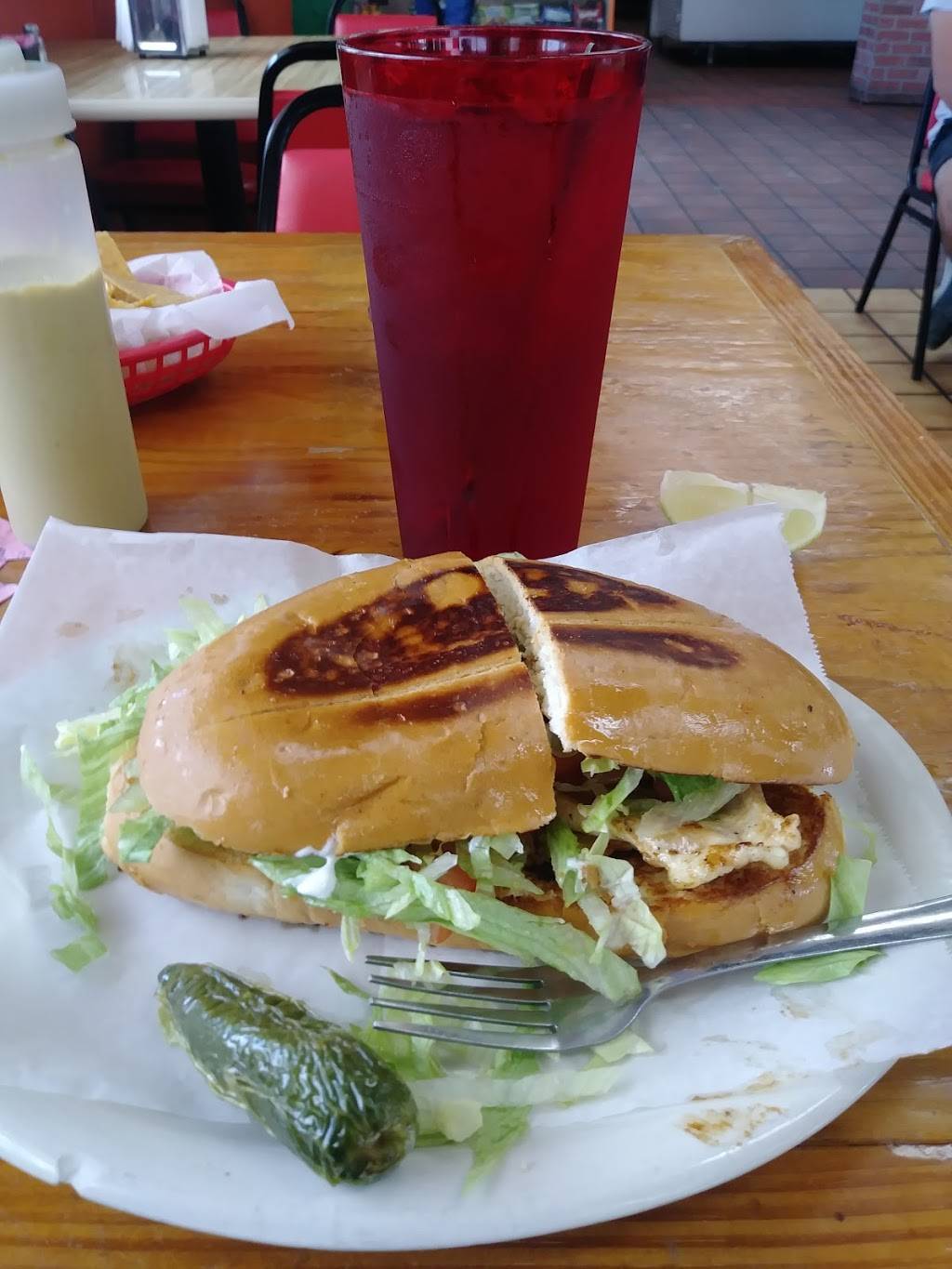 La Tapatia #7 | restaurant | 8618 Research Blvd, Austin, TX 78758, USA | 5128401313 OR +1 512-840-1313