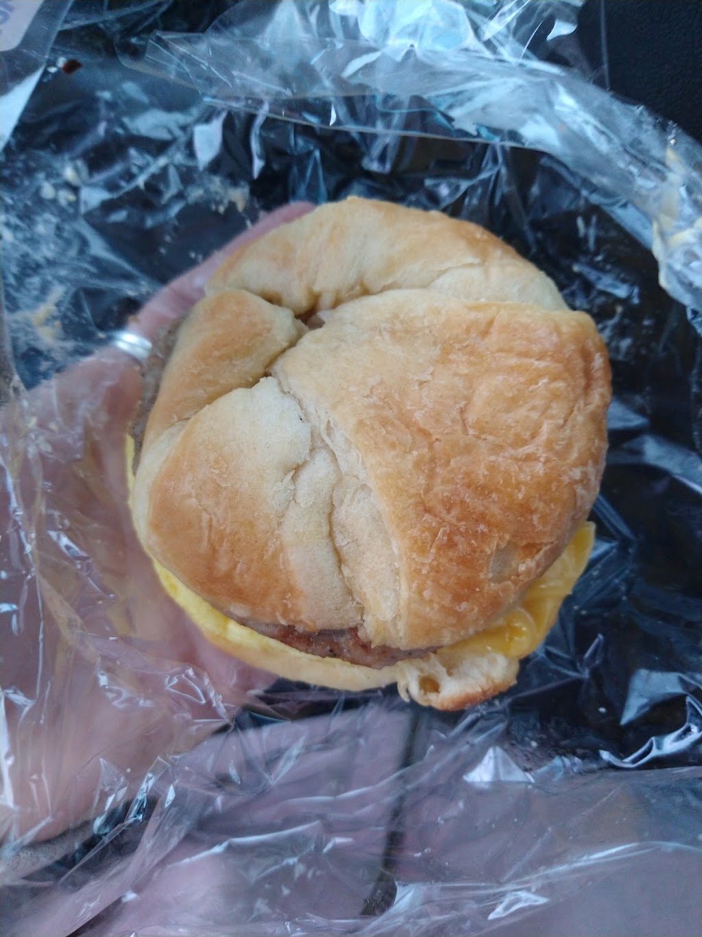 Royal Farms | meal takeaway | 3026 Churchland Blvd, Chesapeake, VA 23321, USA | 7579988399 OR +1 757-998-8399