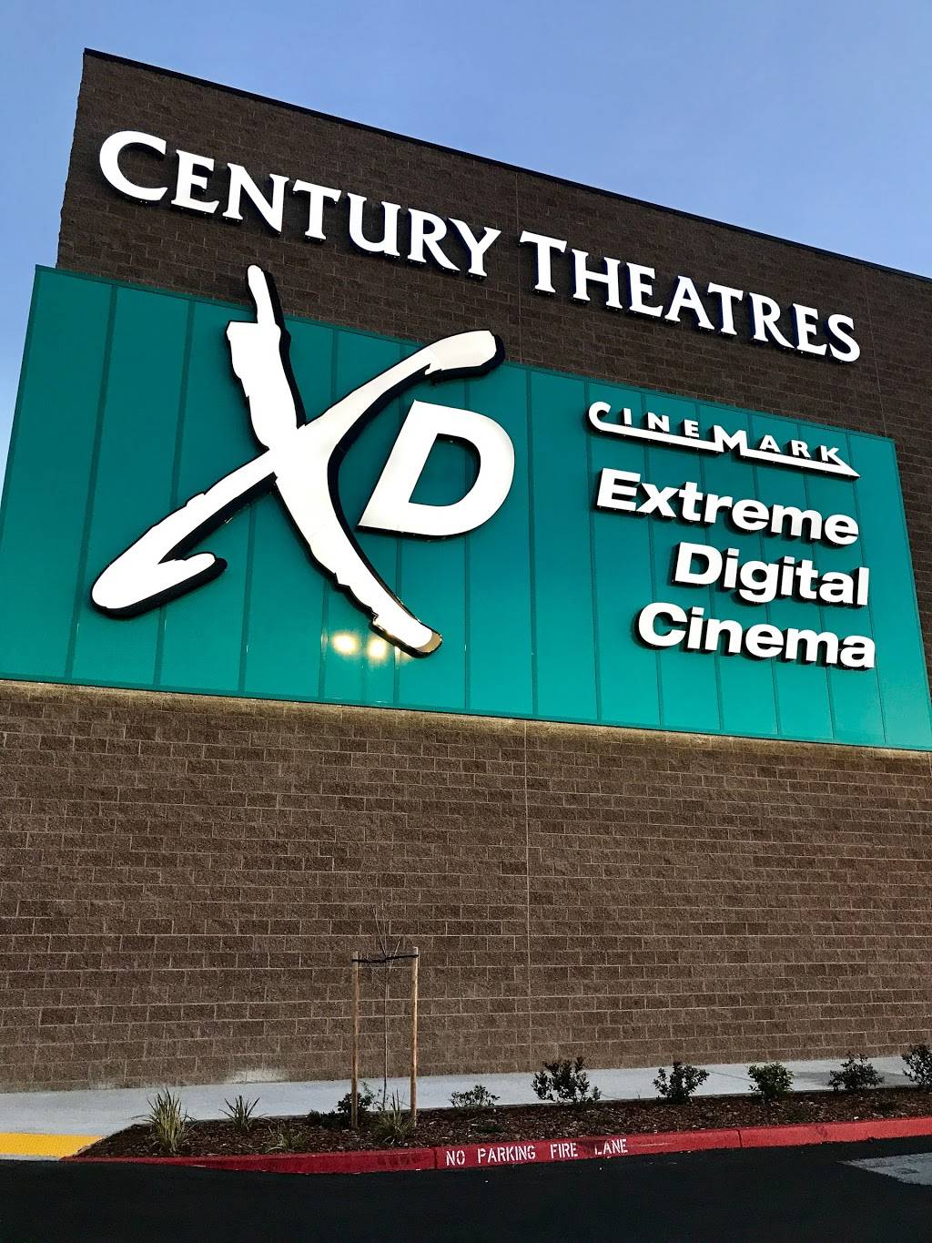 Century Arden 14 and XD | meal takeaway | 1590 Ethan Way, Sacramento, CA 95825, USA | 9169224241 OR +1 916-922-4241