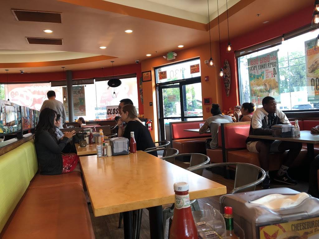 Toms Burgers 31 | restaurant | 1130 E Walnut St, Pasadena, CA 91106, USA | 6265777717 OR +1 626-577-7717