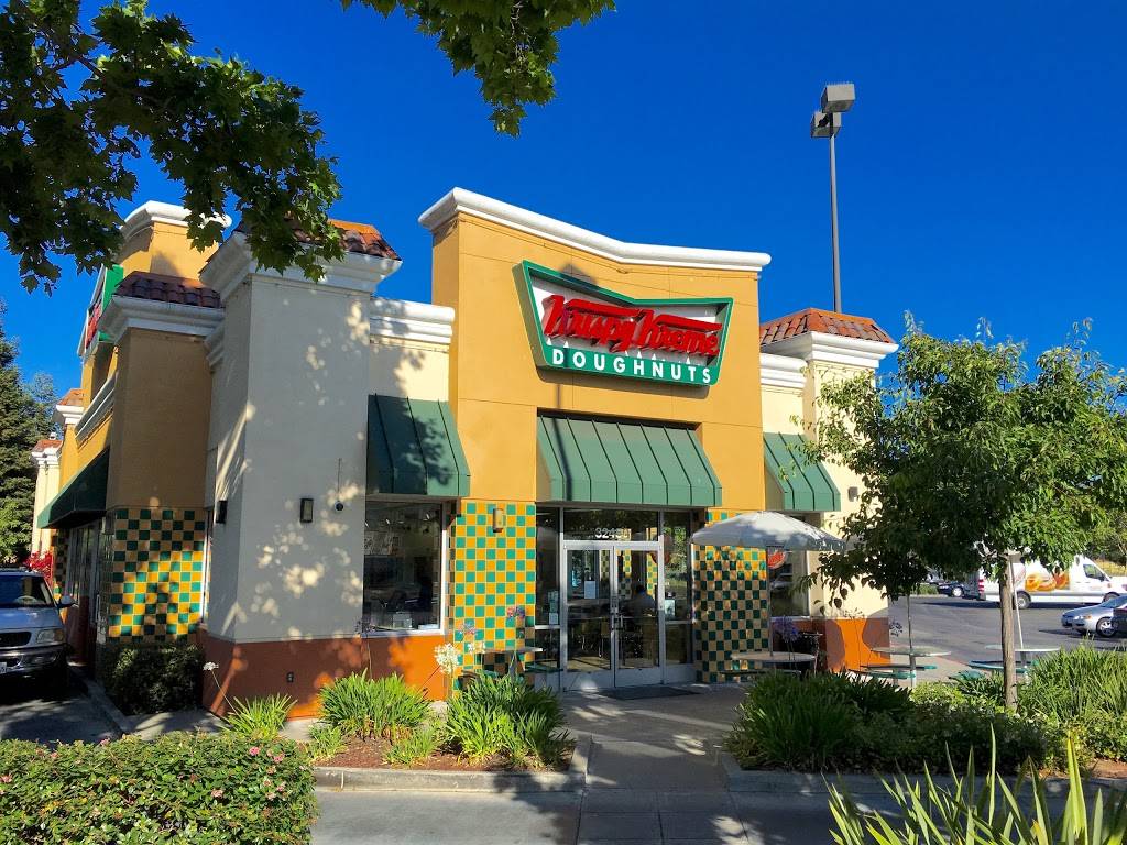 Krispy Kreme | cafe | 32450 Dyer St, Union City, CA 94587, USA | 5104716121 OR +1 510-471-6121