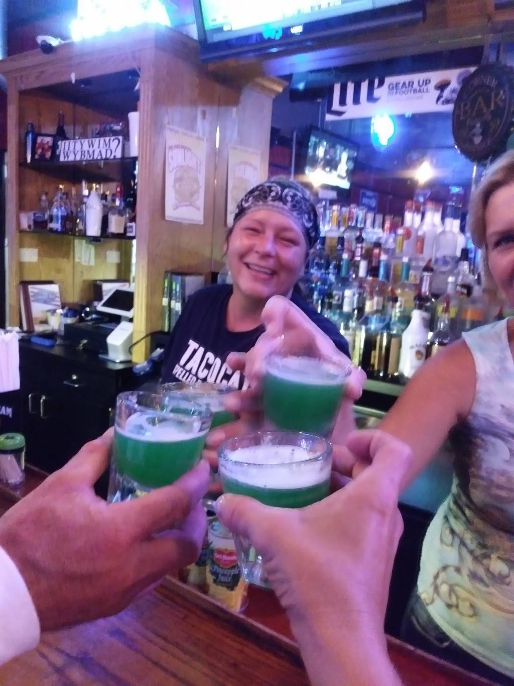 Corner Bar | restaurant | 5506 S Meridian St, Indianapolis, IN 46217, USA | 3179417098 OR +1 317-941-7098