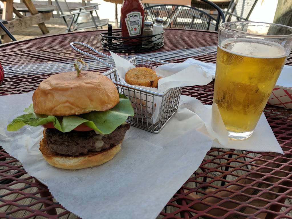 South Shore Dive | restaurant | 65 Main St, West Sayville, NY 11796, USA | 6312186500 OR +1 631-218-6500