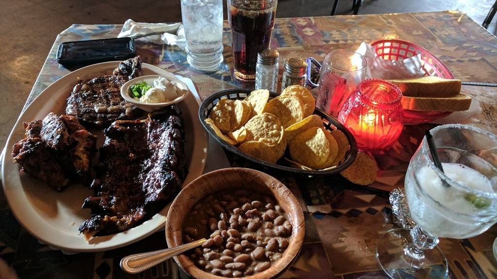 Daisy Maes Steak House | restaurant | 2735 W Anklam Rd, Tucson, AZ 85745, USA | 5207928888 OR +1 520-792-8888