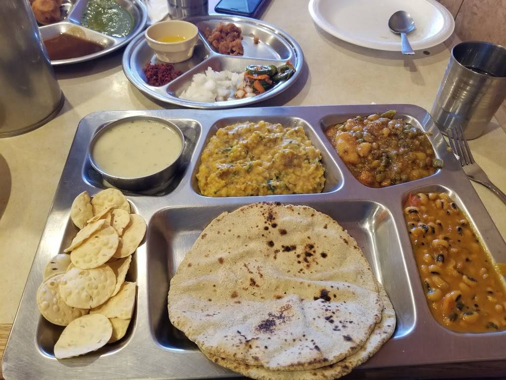 Radhe Sweets and Catering | restaurant | Ste I-J, 3070 W Lincoln Ave, Anaheim, CA 92804, USA | 7142209355 OR +1 714-220-9355