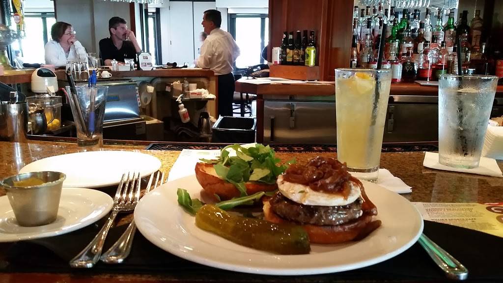 Trio Bistro | restaurant | 7565 Kenwood Rd, Cincinnati, OH 45236, USA | 5139841905 OR +1 513-984-1905